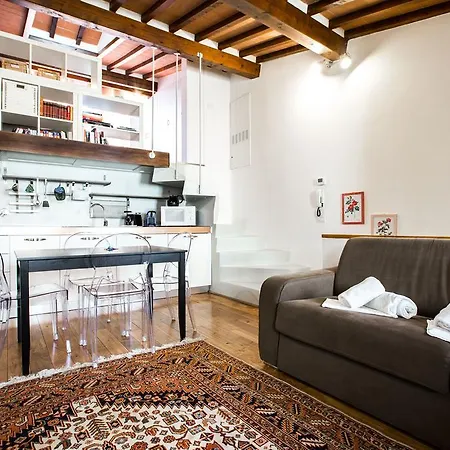 Bohemienne Penthouse Apartment
