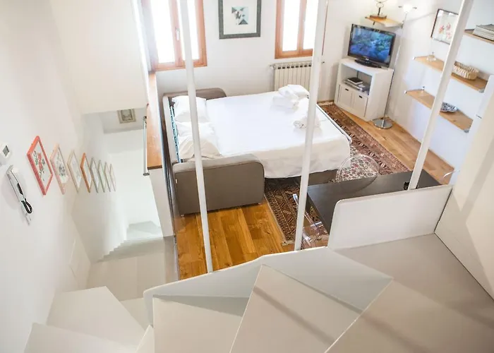 Lejlighed Bohemienne Penthouse Firenze